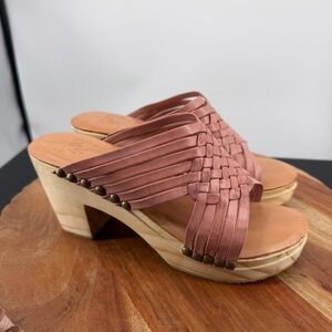 Beek Sparrow Wooden high heel Clogs in pink Rose Honey Size 6